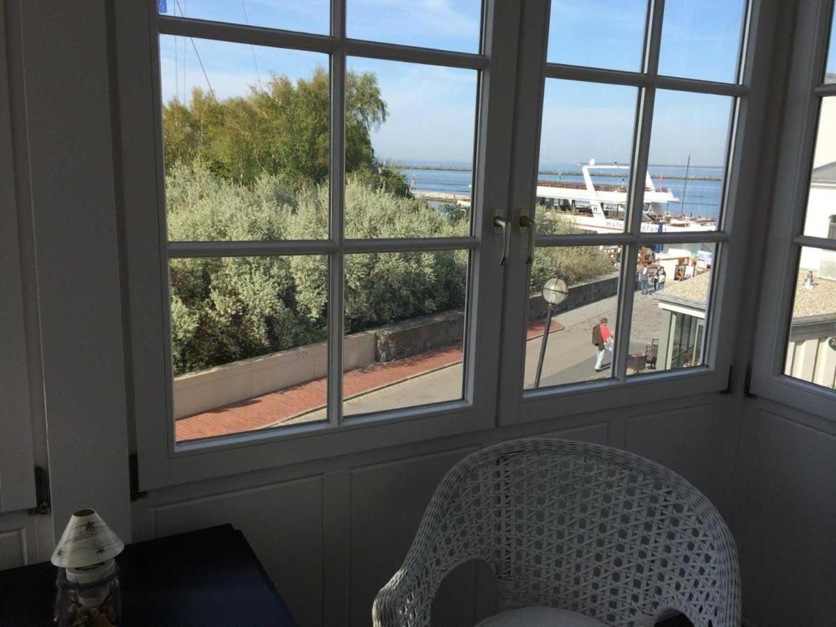 Vormann Jantzen, Direkt Am Leuchtturm Appartement Rostock Buitenkant foto