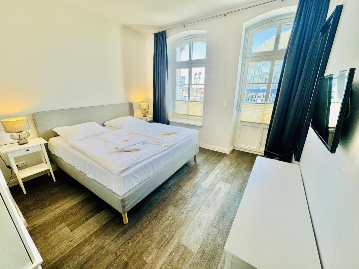 Vormann Jantzen, Direkt Am Leuchtturm Appartement Rostock Buitenkant foto
